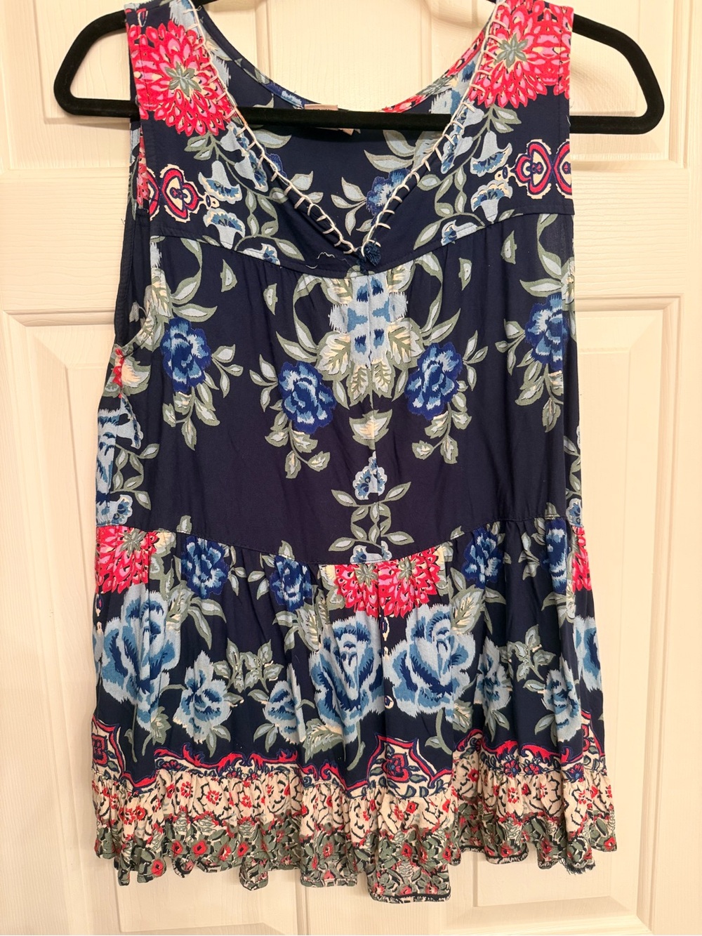 Navy Pink Multi Color Floral Rayon Tank Tiered Medium with Blue and White Blooms